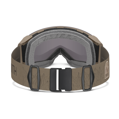 4D MAG Low Bridge Fit - Past Season, Black | ChromaPop Photochromic Red Mirror