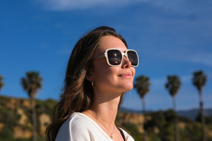 Aveline - Past Season, Tortoise | Polarized Brown Gradient