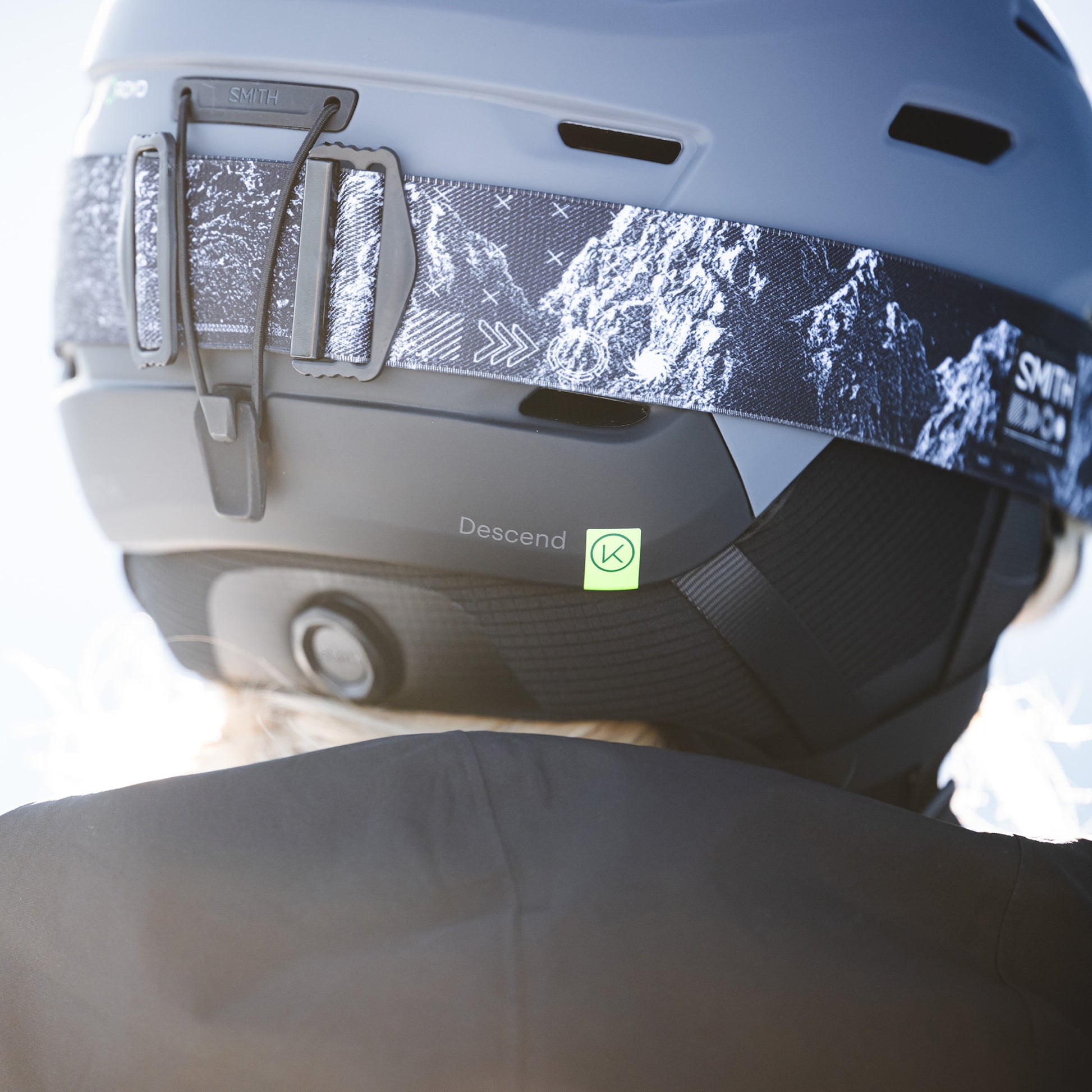 Descend Mips® Round Contour Fit - Past Season, Matte Slate / Black + Small