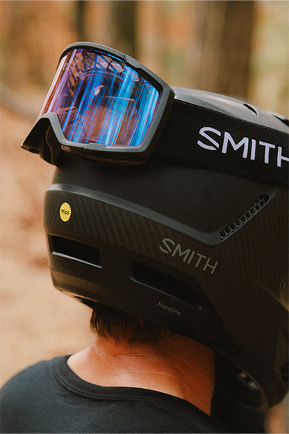 Hardline Carbon Mips®, Matte Black Carbon + S