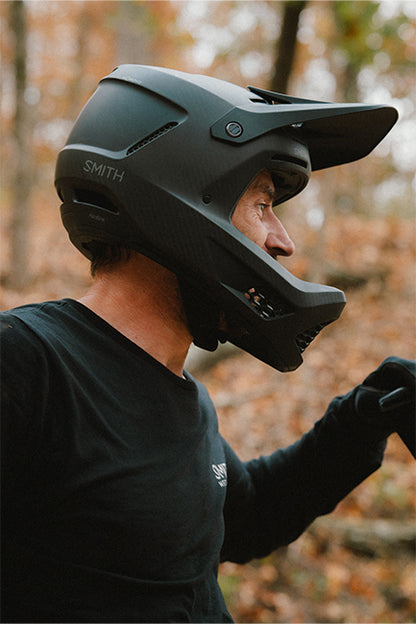 Hardline Carbon Mips®, Matte Black Carbon + S