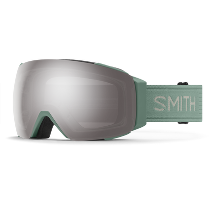 I/O MAG Low Bridge Fit - Past Season, Komodo | ChromaPop Pro Photochromic Red Mirror