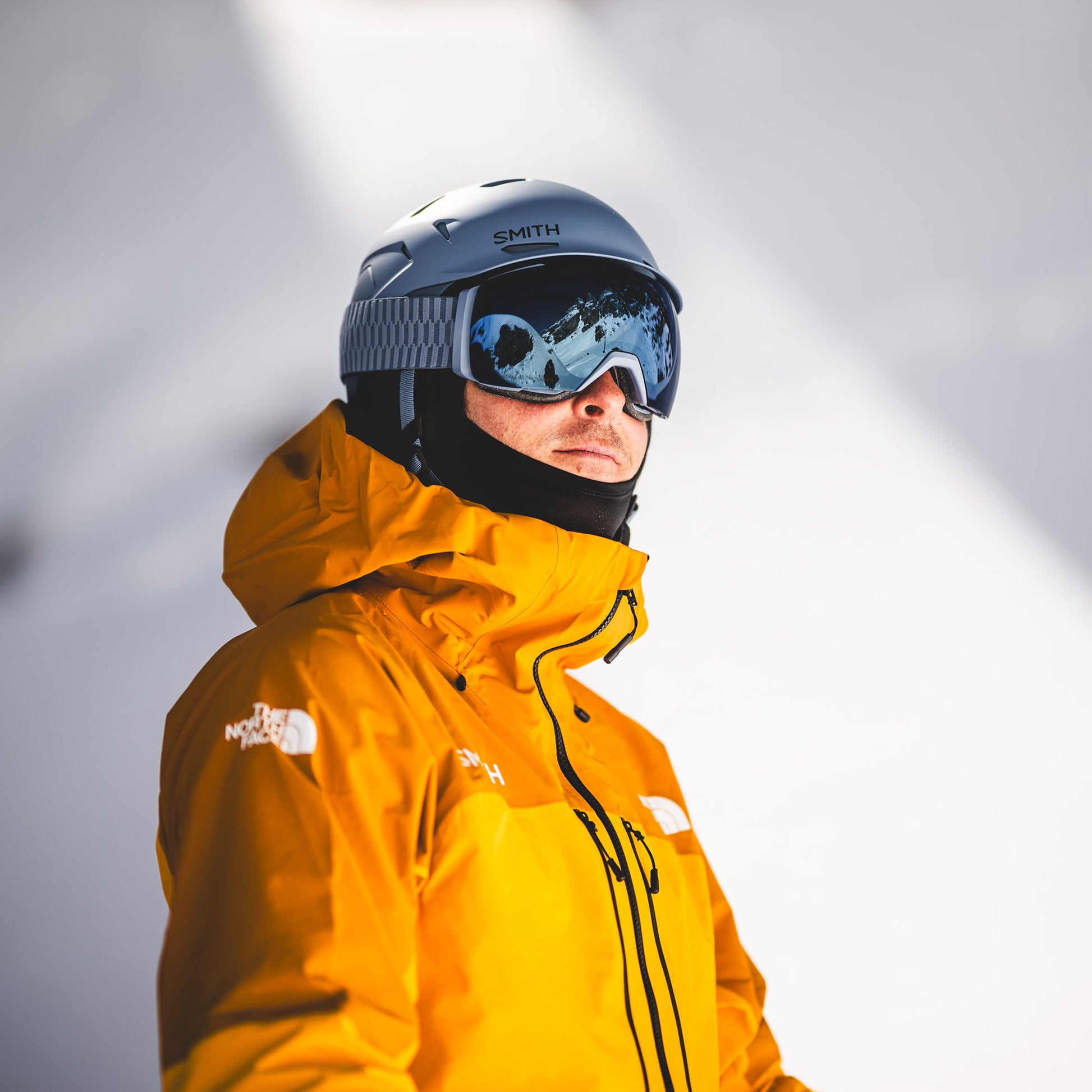 I/O MAG XL - Past Season, Killer Bee | ChromaPop Sun Black