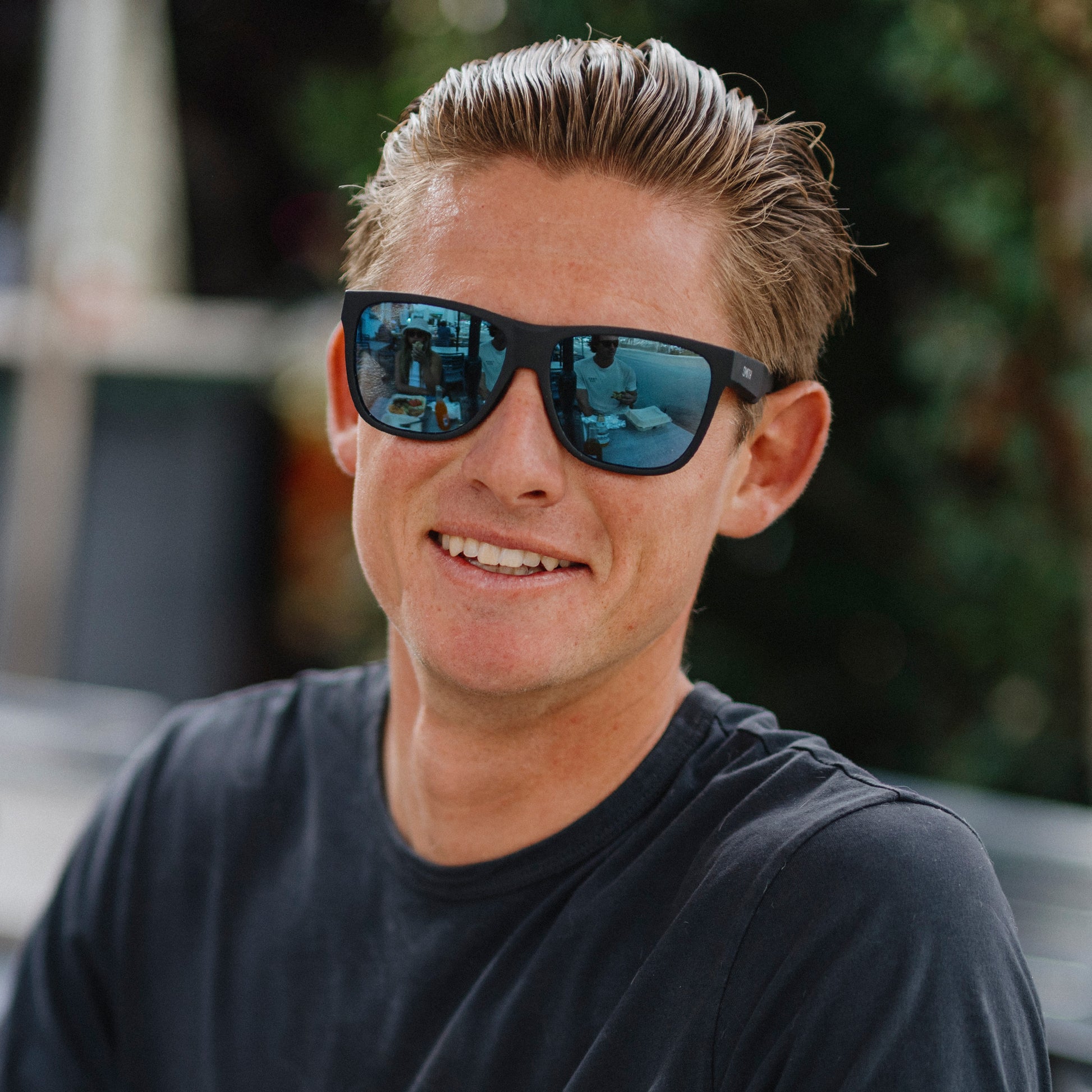 Lowdown XL 2, Sunglasses + Matte Black | ChromaPop Photochromic Brown