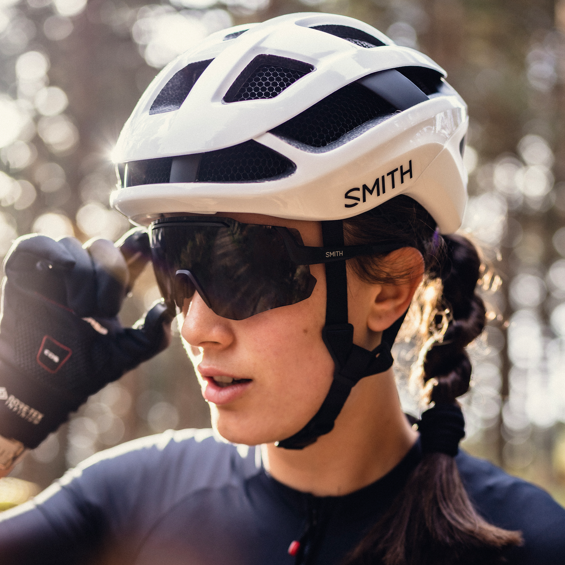 Momentum - Past Season, Black | Photochromic Clear To Gray