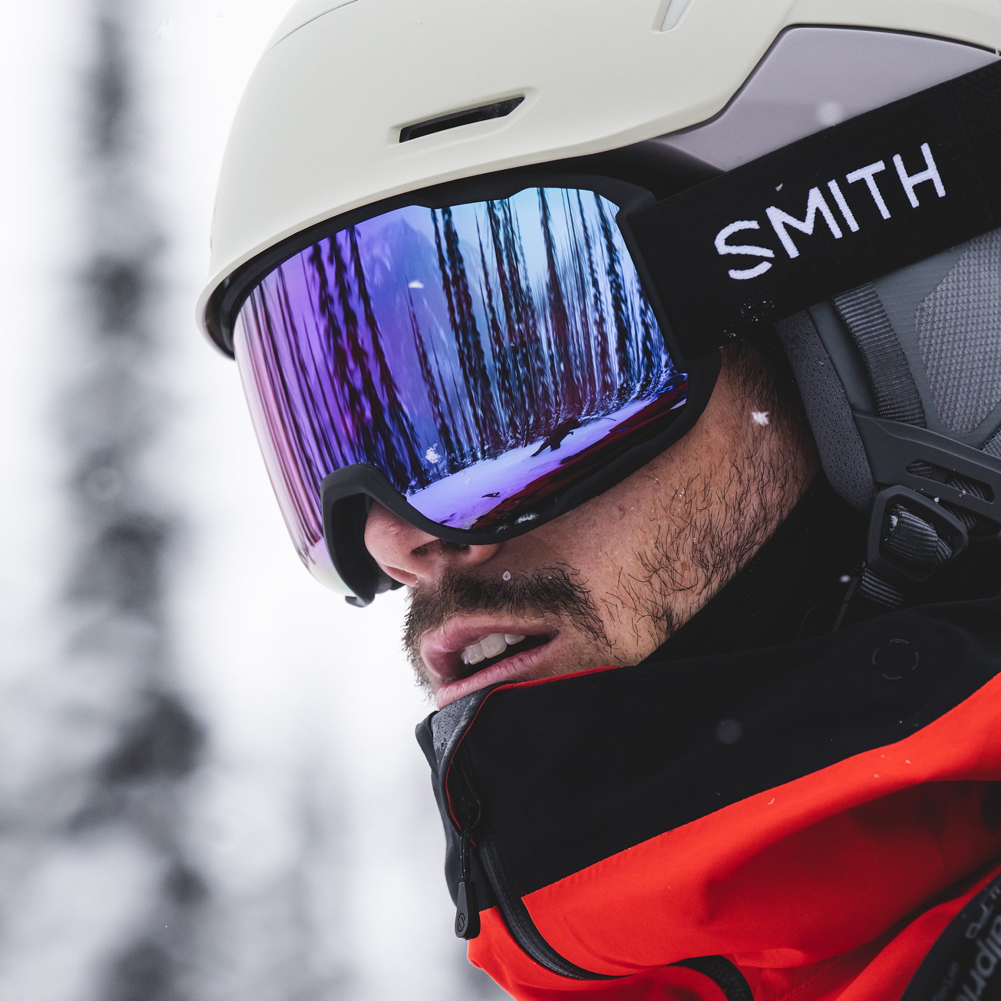 Preview Low Bridge Fit - Past Season, Black | ChromaPop Photochromic Rose Flash
