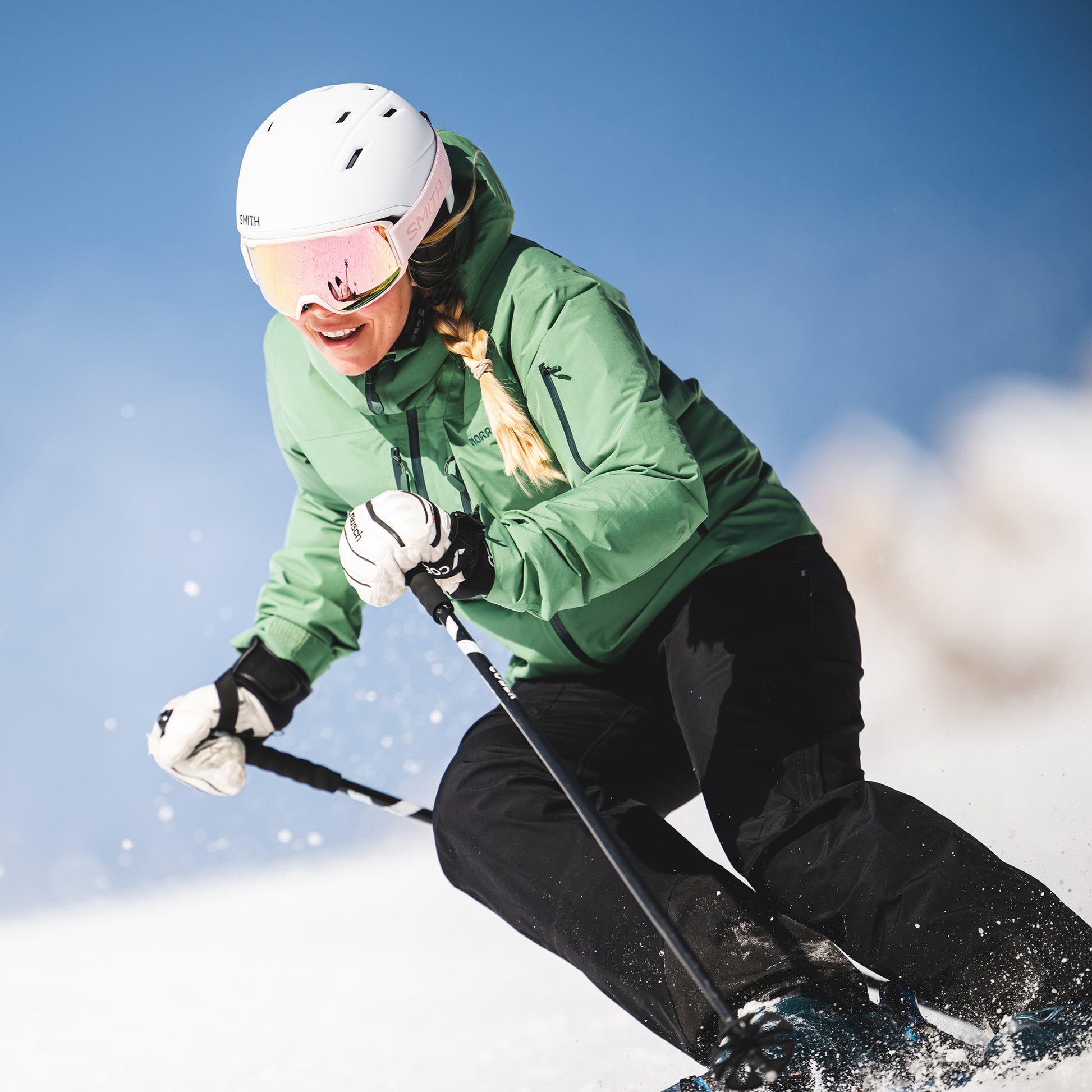 Preview Low Bridge Fit - Past Season, Black | ChromaPop Photochromic Rose Flash